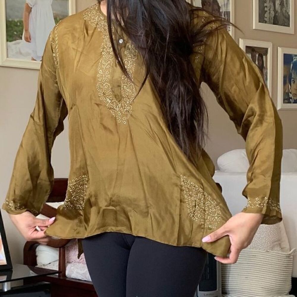 OM India 100% silk kurtis kurtas top blouse - Picture 8 of 8